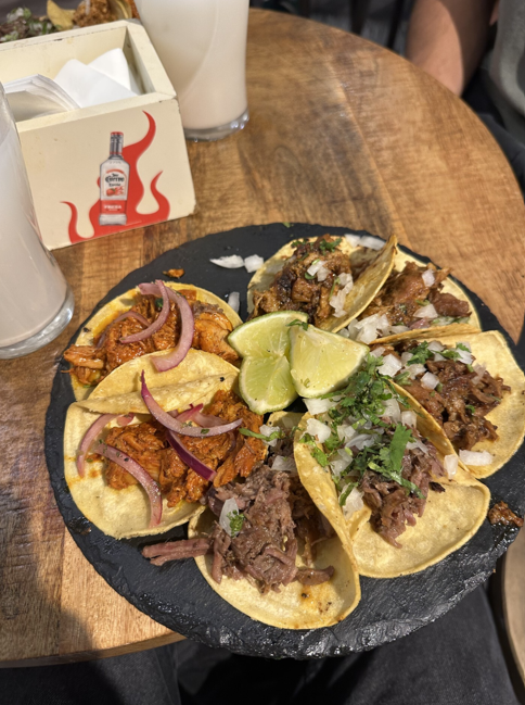 TKO's famous 1€ tacos.